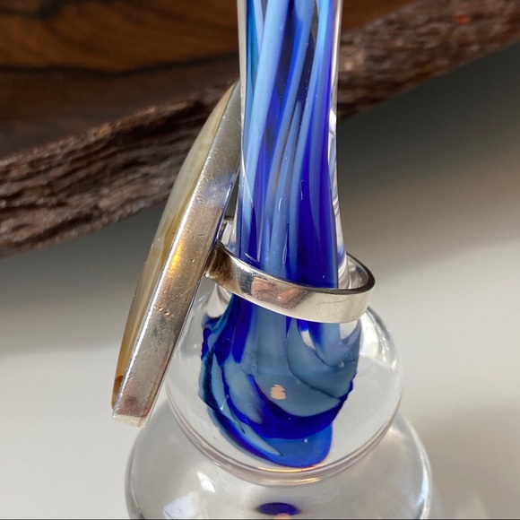 .925 Silver & Agate Stone Ring | Size 8 - Picture 12 of 15